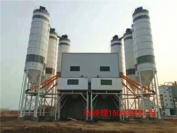 在使用初期，混凝土攪拌站有什么注意事項？